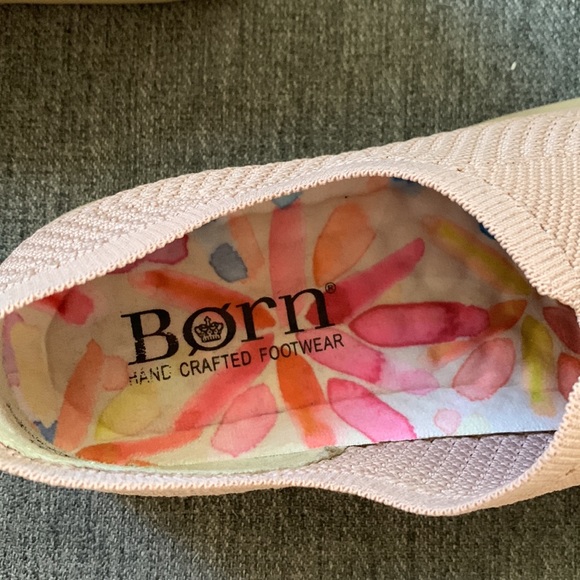 Born Antero blush slip on mesh knit shoes size 8.5 - Picture 4 of 5